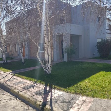 Апартаменты Departamentos Alsina 1 Вьедма Экстерьер фото